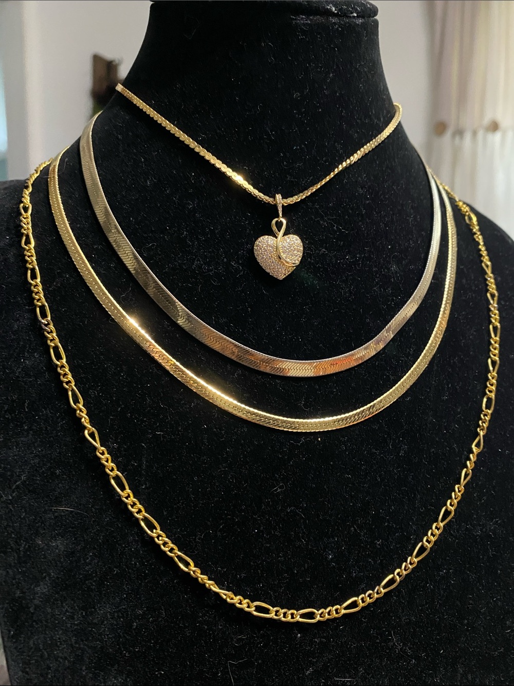 Gold Plated Heart Pendant & Necklace Set